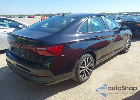 2025 Volkswagen Jetta 1.5T Sport z USA, uszkodzony, nr VIN 3VWBX7BU8SM011256